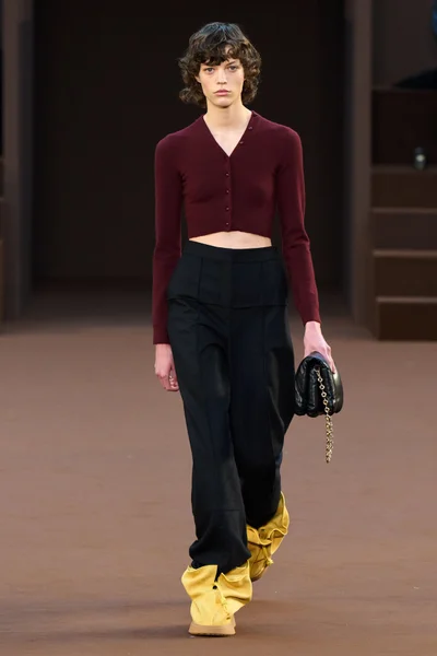 Look 53